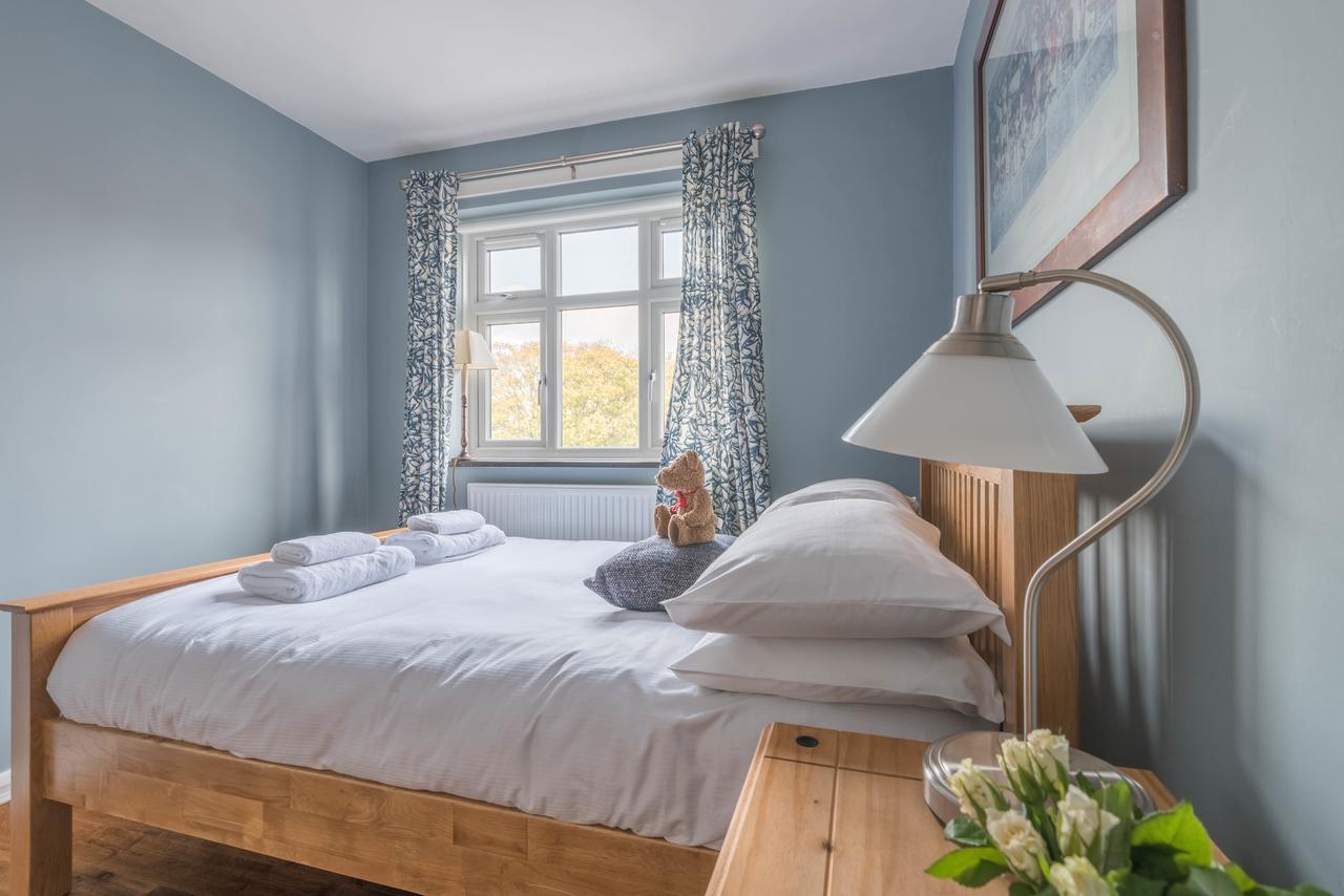 Comfortable Home In Wandsworth Лондон Экстерьер фото