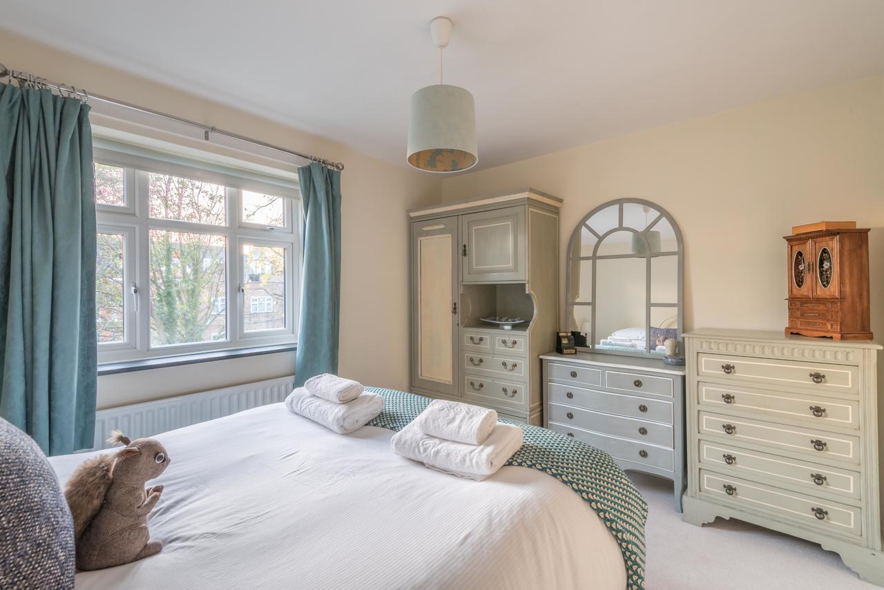 Comfortable Home In Wandsworth Лондон Экстерьер фото